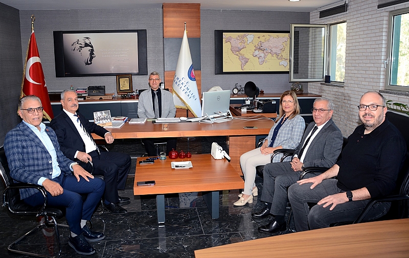 ÇÜ REKTÖRÜ PROF. DR. BERİŞ VE DEKAN PROF. DR. YOLDAŞ’A ZİYARET